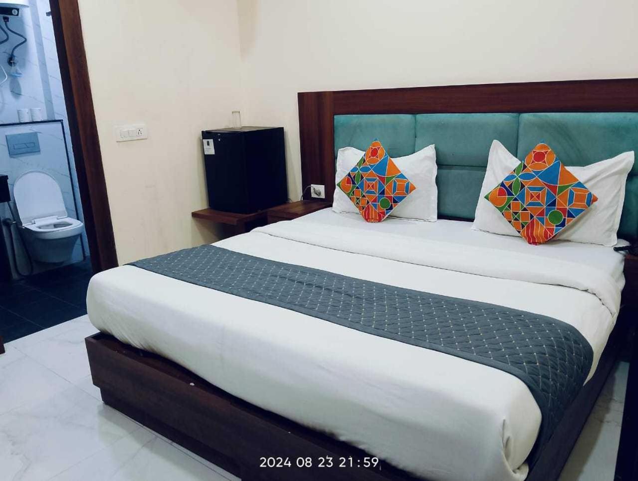 Hotel Konark A Family Stay Aerocity نيودلهي المظهر الخارجي الصورة