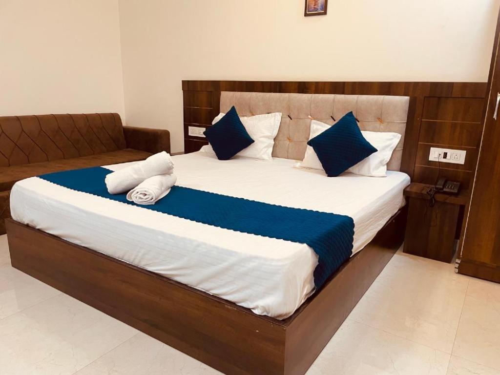 Hotel Konark A Family Stay Aerocity نيودلهي المظهر الخارجي الصورة