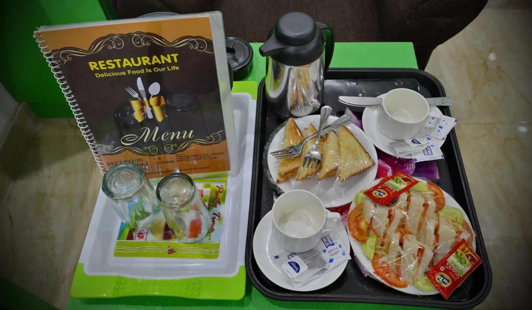 Hotel Konark A Family Stay Aerocity نيودلهي المظهر الخارجي الصورة